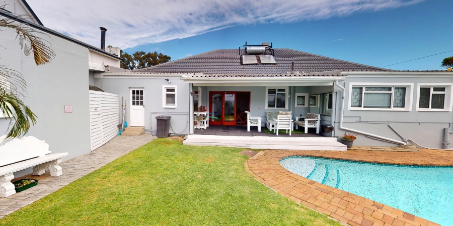 5 Bedroom Property for Sale in Mill Park Eastern Cape